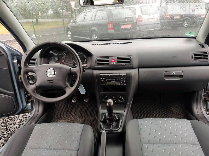 Универсал Skoda Octavia 2001 в Луцке
