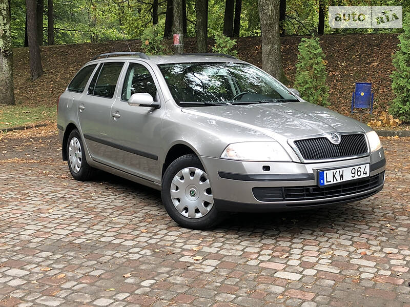 Универсал Skoda Octavia 2008 в Дрогобыче