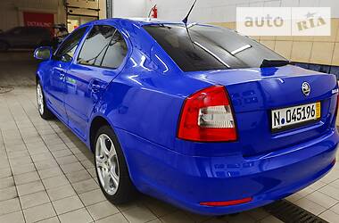 Седан Skoda Octavia 2009 в Киеве