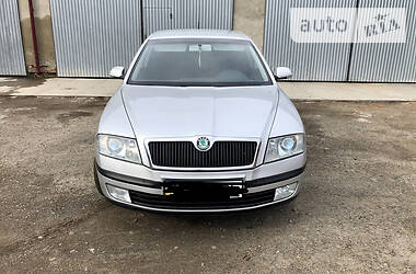 Хэтчбек Skoda Octavia 2006 в Кицмани