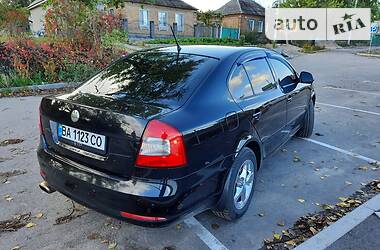 Лифтбек Skoda Octavia 2011 в Кропивницком