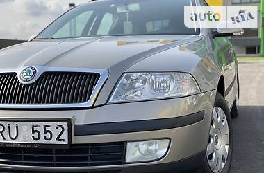 Универсал Skoda Octavia 2008 в Ровно