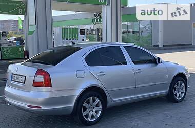 Седан Skoda Octavia 2012 в Мукачевому