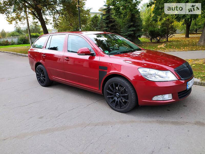 Універсал Skoda Octavia 2009 в Полтаві