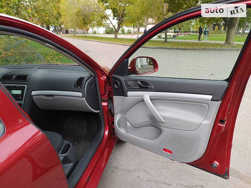 Універсал Skoda Octavia 2009 в Полтаві
