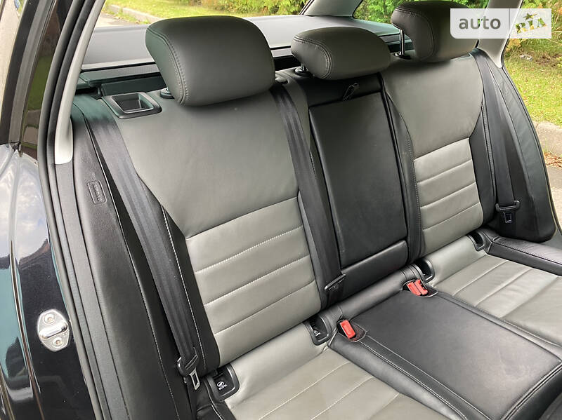 Универсал Skoda Octavia 2014 в Ровно