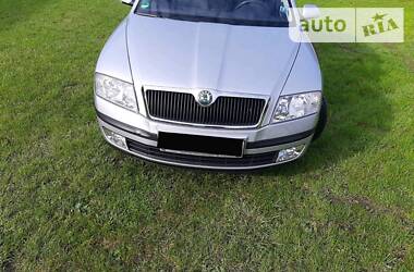 Седан Skoda Octavia 2004 в Тернополе