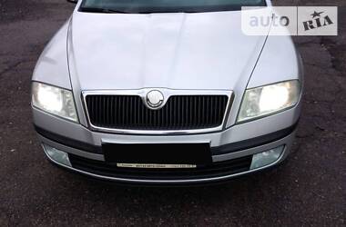 Лифтбек Skoda Octavia 2007 в Приазовском