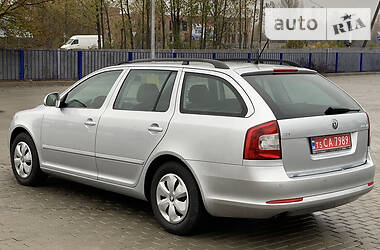 Универсал Skoda Octavia 2012 в Ковеле