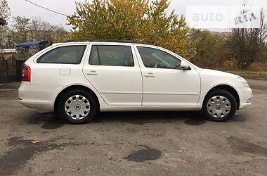 Универсал Skoda Octavia 2009 в Сумах