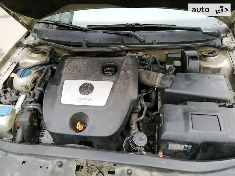 Універсал Skoda Octavia 2004 в Полтаві