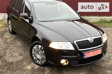 Універсал Skoda Octavia 2012 в Дрогобичі