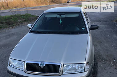 Лифтбек Skoda Octavia 2004 в Тернополе