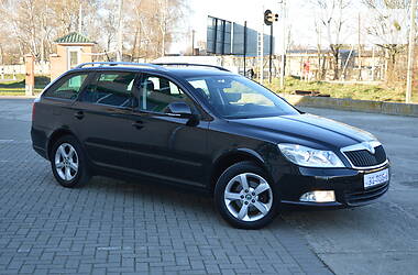 Универсал Skoda Octavia 2012 в Стрые