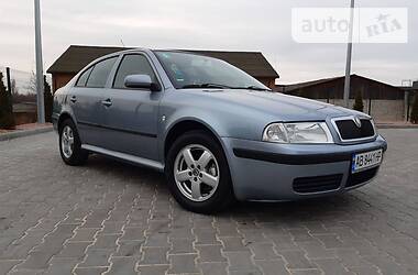 Ліфтбек Skoda Octavia 2004 в Вінниці