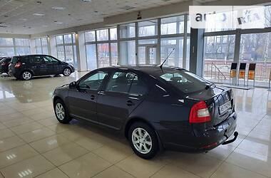 Седан Skoda Octavia 2009 в Кропивницькому