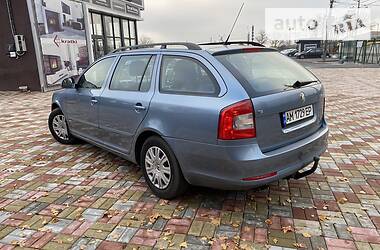 Универсал Skoda Octavia 2009 в Житомире