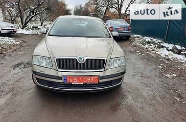 Хэтчбек Skoda Octavia 2005 в 