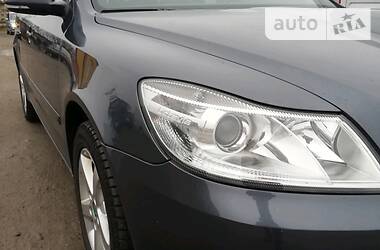 Универсал Skoda Octavia 2011 в Звягеле