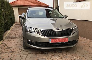 Универсал Skoda Octavia 2017 в Луцке