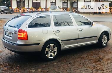 Универсал Skoda Octavia 2008 в Дрогобыче