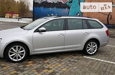 Универсал Skoda Octavia 2015 в Луцке