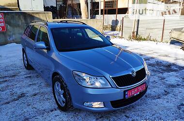 Универсал Skoda Octavia 2009 в Черновцах