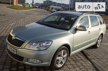 Универсал Skoda Octavia 2009 в Львове