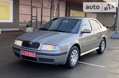 Седан Skoda Octavia 2009 в Луцьку