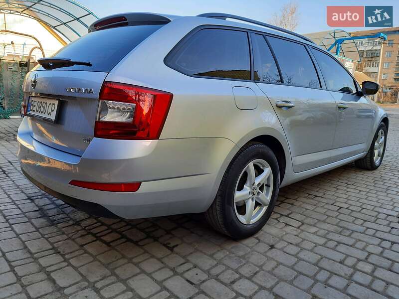 Універсал Skoda Octavia 2013 в Первомайську