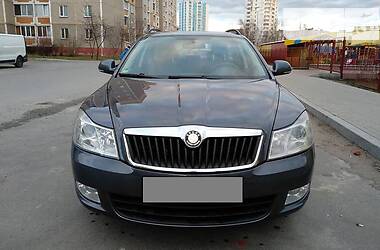 Универсал Skoda Octavia 2010 в Чернигове