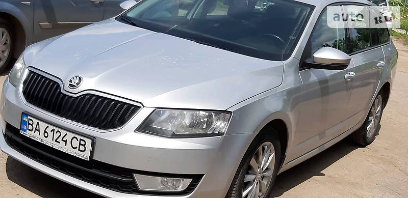 Універсал Skoda Octavia 2015 в Кропивницькому