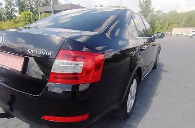 Седан Skoda Octavia 2014 в Надворной