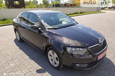 Седан Skoda Octavia 2014 в Надворной