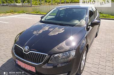 Седан Skoda Octavia 2014 в Надворной