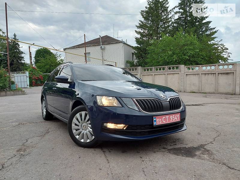 Універсал Skoda Octavia 2017 в Дніпрі