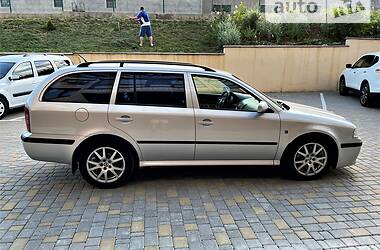 Универсал Skoda Octavia 2003 в 