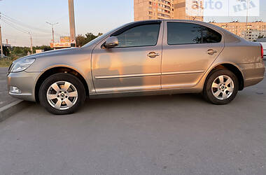 Лифтбек Skoda Octavia 2010 в Харькове