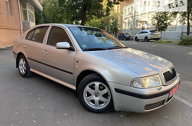 Хетчбек Skoda Octavia 2001 в Києві