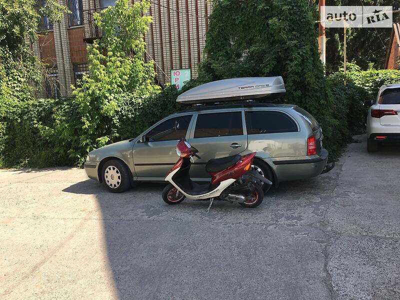 Універсал Skoda Octavia 2001 в Києві