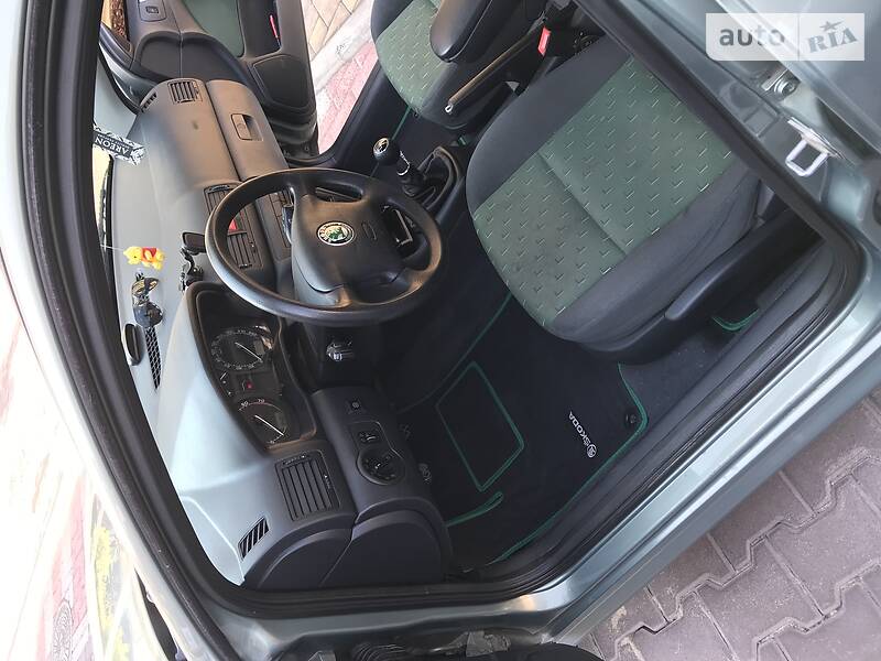 Універсал Skoda Octavia 2001 в Києві