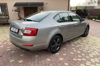 Лифтбек Skoda Octavia 2016 в Тернополе