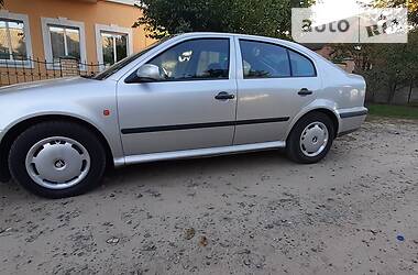 Лифтбек Skoda Octavia 1999 в Сумах