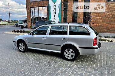 Універсал Skoda Octavia 2003 в Вінниці