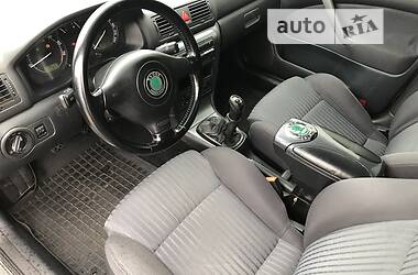 Седан Skoda Octavia 2008 в Днепре