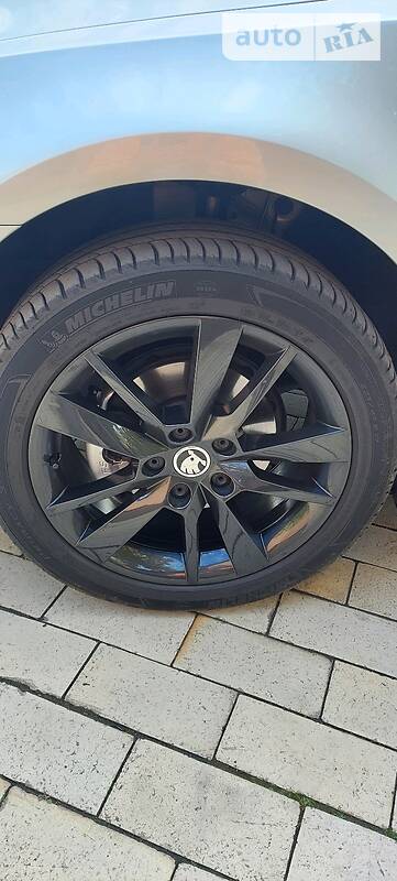 Универсал Skoda Octavia 2017 в Киеве