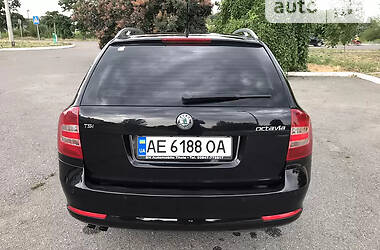 Универсал Skoda Octavia 2009 в Днепре