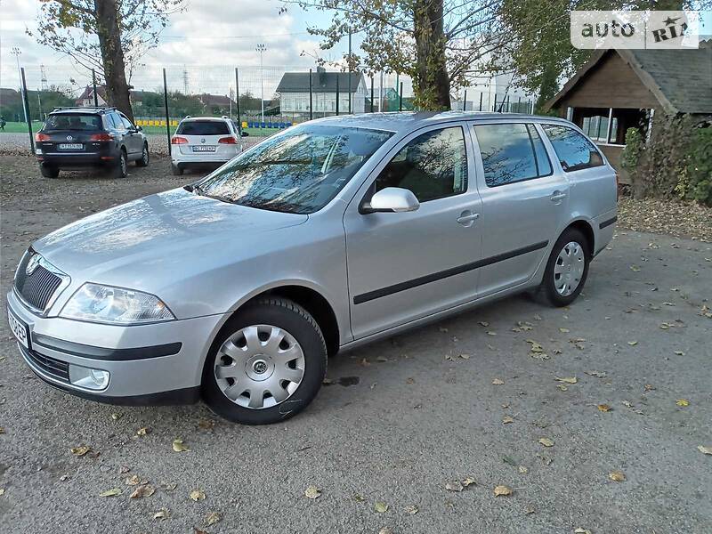 Універсал Skoda Octavia 2008 в Івано-Франківську