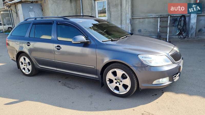 Универсал Skoda Octavia 2012 в Харькове