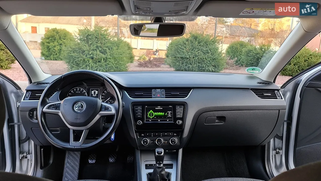 2017 Skoda Octavia - мініатюра 10